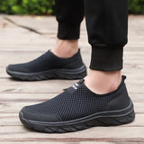 New Summer Men's Shoes Outdoor Casual Sneakers Lightweight Breathable Mens Loafers Slip-on New Men Shoes Zapatos