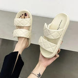 Shoes Woman 2024 Slippers Flat Platform Pantofle Luxury Slides New Rubber Designer Fashion PU Female Shoes Womens Slippers