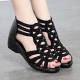 Leather Roman Sandals Women's Summer 2023 New Soft-Soled Mother Shoes Fashionable Ladies' Sandals Slope Heels Women's
