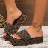Bottom Slippers Women Wear 2025 New Water-Washing Letter Embroidery One-Word Loose Cake Thick Bottom Thick Bottom Thick Thick Cool