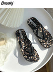 Women Beach Flip Flops Flat Outside Seaside Beach Fruit Cartoon Sandals Flip-flops Outdoor Slides Summer Home Bathroom