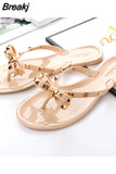 Women Summer Glitter Flat Flip-Flops Transparent Rivets Slippers Ladies Soft Rubber Beach Flip Flops Crystal Outdoor Sandals