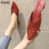 Women's Closed Toe Half Slippers Summer Outer Wear Shallow Chunky Heel Women's Mules Shoes Weave Pointed Toe Slipper