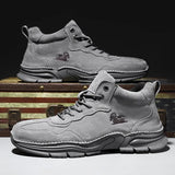 High-top Outdoor Casual Shoes Leather Men's Casual Sports Shoes Wear-resistant Non-slip Running Shoes Large Size Men's