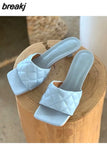 Square Toe Slippers Women Peep Toe Med Heel 4cm Slides Summer Shoe Women Embroidery Mule Massage Outsole Slipper Size