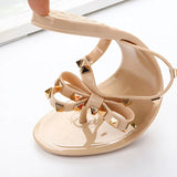 Women Summer Glitter Flat Flip-Flops Transparent Rivets Slippers Ladies Soft Rubber Beach Flip Flops Crystal Outdoor Sandals