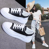 New Sneakers for Women Spring /Autumn New Fashion Casual Breathable Students Board Shoes Lace Up Thick-soled White