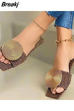 New Fashion Beach Shoes Woman Summer Flat Sandals Plus Size Round Buckle Solid Flats Female Casual Slippers Ladies