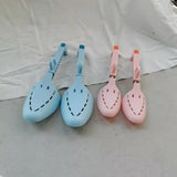 Men And Women Plastic Adjustable Shoe Support Spring Style Shoe Lasting Type Expander Shoes Suitable For 35-45 Shoes