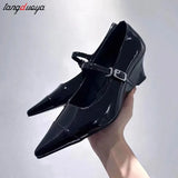 shoes Retro Mary Jane Shoes 2023 Designer Women's Pumps Fashion Women Patent Leather wedge High Heels Zapatos De