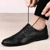 Men Dress Shoes lace up genuine Leather Luxury Fashion Groom Wedding Shoes for Men outdoor Luxury italian style Oxford