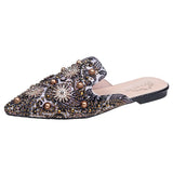 2023 New Elegant Women Rivets Slides Mules Breathable Flat Slippers Closed Toe Slides Party