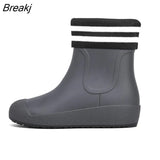 Rain Shoes Men Rubber Boots Waterproof Platform Booties 2022 Fashion Outdoor Non-slip Rain Boots Man Working