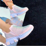 Size 2022 Fashion Rivets Woman Casual Shoes Thick Bottom Women Flat Shoes Slip-on Studded Rhinestone