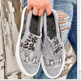 Autumn And Winter New Large-Size Women's Shoes Snakeskin Spliced Polyurethane Flat-Bottomed Canvas Shoes Women's Singles