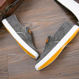 Men's Casual Shoes Breathable Canvas Denim Sneakers Men Walking Flats 2023 Spring Summer Lightweight Slip-on Loafers Shoes