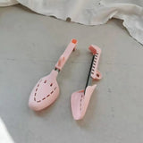 Men And Women Plastic Adjustable Shoe Support Spring Style Shoe Lasting Type Expander Shoes Suitable For 35-45 Shoes