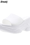 Slippers Soft Luxury Slides Platform Slipers Women Heeled Mules On A Wedge Comfort Designer Summer 2023 High Flat