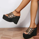 Women's Summer Fashion Elegant Platform Slippers Casual Leopard Print Flip-flops Striped Plus Size Sandals