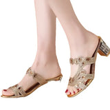 2023 Summer Korean Rhinestone Slippers Women Wear Thick Heel With One-Flops Large Size