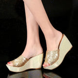 Woman Glitter Platform Slippers Women Sequins Flip Flops 2022 Summer Platform Slides Sandals Slippers Wedges