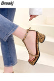 New Arrival Women Sandals Fashion Sweet Buckle Summer Shoes Big Size Pink Casual Shoes Simple Shoes