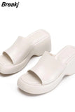 Dropship 2023 Summer Brand New Women Single Band Platform Sandals Black Nylon Chunky Platform Wedges Slipper