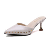 Version Slippers 2024 Summer New Pointed Riveted Stilettos Fashion One-Word Slippers Women's Head