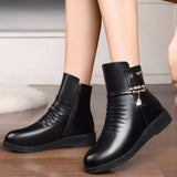 Women Boots 2023 Winter Thick Wool Lined Genuine Leather Women Snow Boots Large Size Women Winter