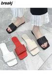 Women's Summer PU Leather Solid Color Square Toe Plain Sandals Women's Outdoor Beach Shoes Slippers Women's Fashion