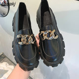 Women Spring New Black Platform Flats Shoes Women Loafers Slip on Boat Shoes Metal Chain Designer Casual Leather