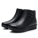 Sale Black Genuine Leather Mother Boots Woman Shoes Round Toe Flat Soft Sole Non-slip Comfortable Warm Boots