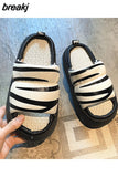 2023 New Summer Women Fashion Holiday Platform Slipper Zebra Casual Waterproof Med Heel Outside Slides