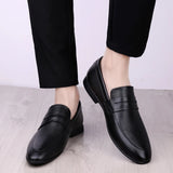 genuine Leather Men Shoes slip on Casual Breathable Loafers Men Moccasins Comfortable Flat Men Shoes Outdoor