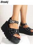Design 2023 New Summer Platform Wedges Sandals For Women Gothic Punk Buckle Comfy Fashion Sandals Woman Shoes Big Size