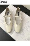 Spring Autumn Flats Shoes Women Niche Design Sense Shallow Round Toe Retro Almond Head Cross Strap Flat Mary Jane