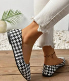 Women's Canvas Ballet Shoes Flat Breathable Colorblock Plaid Slip-on Loafers for 2024 Fashionable and Comfortable