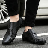 Leather Men Moccasins slip on Soft Casual Loafers handmade Leisure shoes Breathable flats Comfortable for men