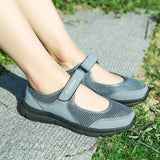 Breakj 2023 New Old Shoes Light Casual Shoes Comfortable Walking Women's Shoes Magic Sticker Mom Shoes 35-42