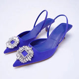 Summer New Rhinestone Pointed Toe Sexy Women Sandals Wear Baotou Set of Feet All-match Banquet Woman Sandals Flat