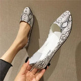 European and American style Snake Texture Plus size Pointed toe Women Single Casual Flats Dancing