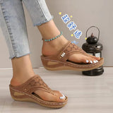 Summer New Herringbone Trailer Stitching, Sloping Heels, Thick Soles, Foot Clips, Hollowed-Out New