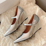 shoes Retro Mary Jane Shoes 2023 Designer Women's Pumps Fashion Women Patent Leather wedge High Heels Zapatos De