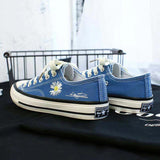 New Korean Style Ulzzang Daisy Canvas Shoes for Women 45 White Black Yellow Green Purple Color sneakers