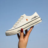 New Korean Style Ulzzang Daisy Canvas Shoes for Women 45 White Black Yellow Green Purple Color sneakers