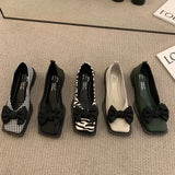 Spring New Comfortable Ladies Flat Shoes Personality Square Toe Shallow Mouth Slip-on Loafers Ladies Casual Shoes