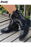 Boots Pointed Toe Mid Calf Boots Autumn Winter 2023 Vintage Style Embroidery Boots Thick Heels Comfy Walking Lady