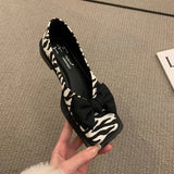 Spring New Comfortable Ladies Flat Shoes Personality Square Toe Shallow Mouth Slip-on Loafers Ladies Casual Shoes