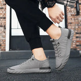 Casual Men Sneakers Light Ice Silk Cloth Sneakers Non-slip Breathable Man Loafers Walking Flat Shoes Vulcanized