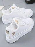 Spring Autumn Fashion Women Running Shoes White Breathable Embroidered Flower Lace-Up Casual Sneakers Zapatos De